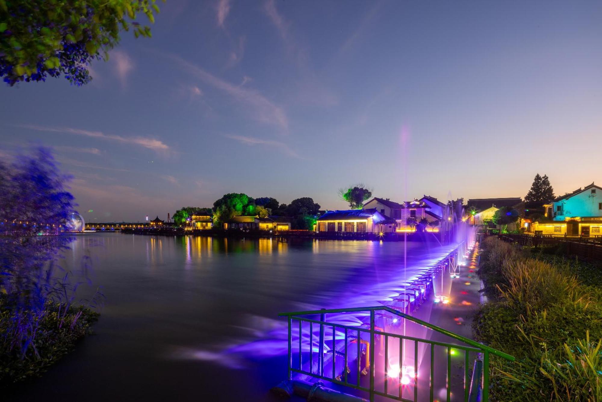 Suzhou Zhouzhuang Slowlife River View Lnn 昆山 外观 照片